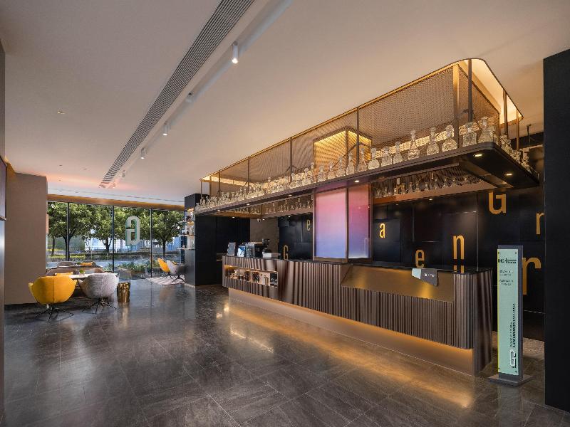 Garner Hotel Beijing 798 Art District by IHG image