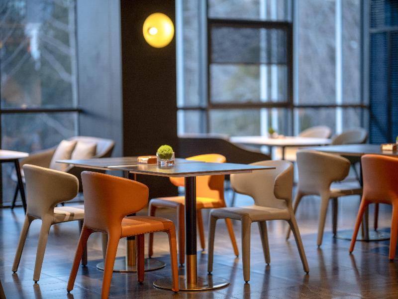 Garner Hotel Beijing 798 Art District by IHG image