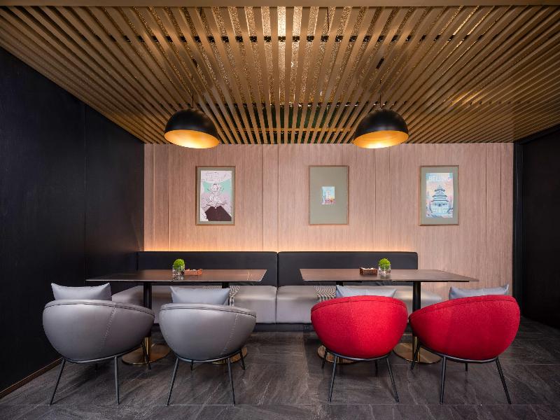 Garner Hotel Beijing 798 Art District by IHG image