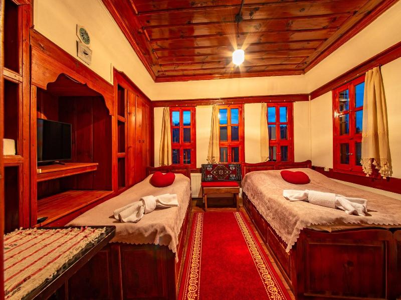 Beyzade Konak Otel image