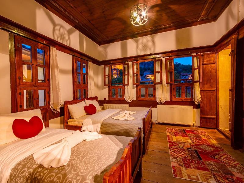 Beyzade Konak Otel image