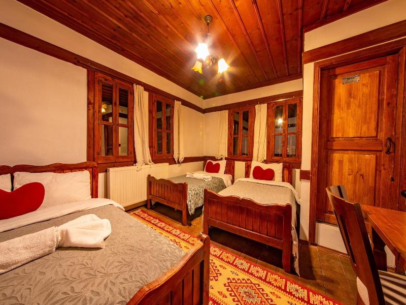 Beyzade Konak Otel image