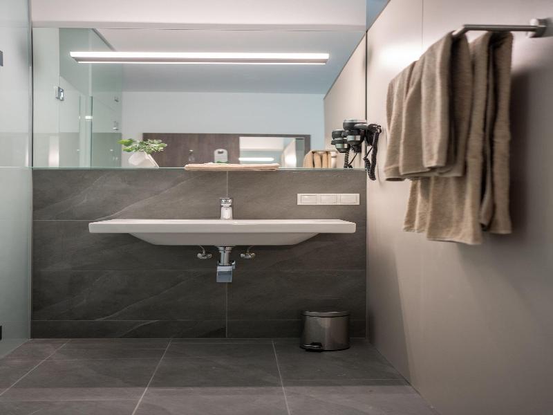 Eee Hotel Liezen image