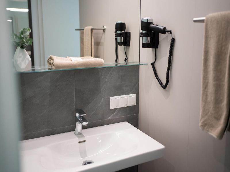 Eee Hotel Liezen image