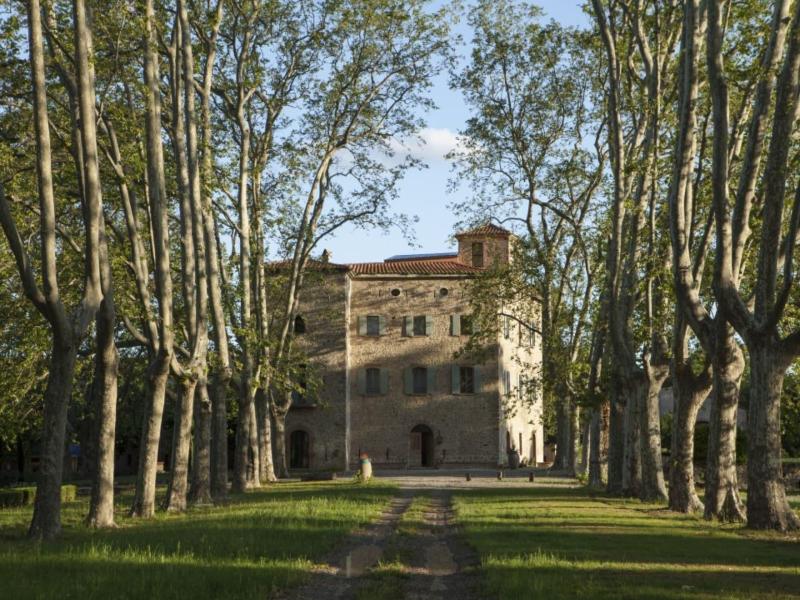 Chateau De Villeclare image