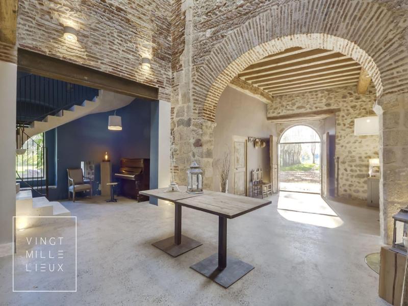 Chateau De Villeclare image