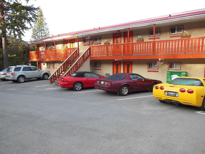 Rocky Mountain Springs Lodge image