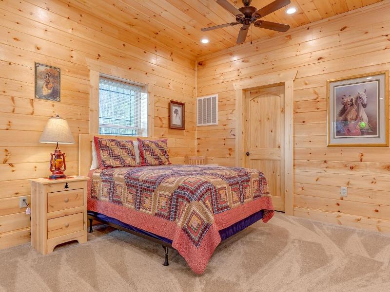 Lone Wolf Lodge By Jackson Mountain Rentals