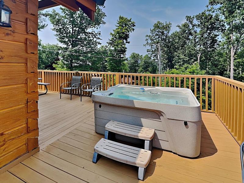 Lone Wolf Lodge By Jackson Mountain Rentals