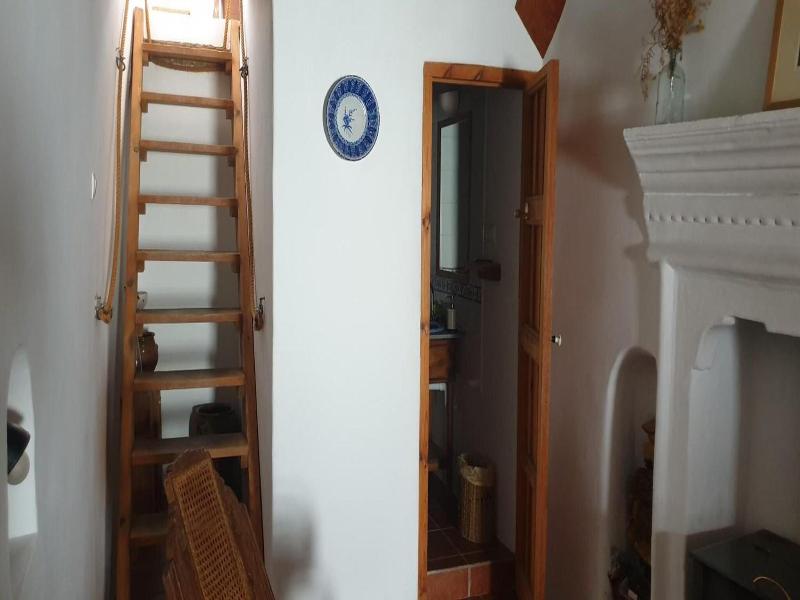 Las Chimeneas image