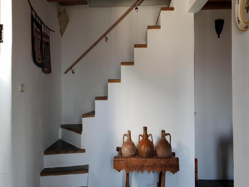 Las Chimeneas image