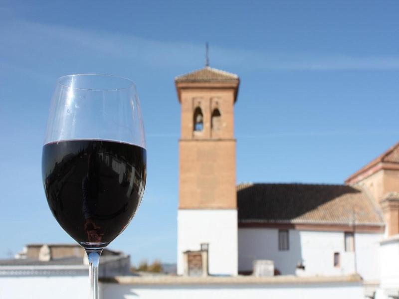 Las Chimeneas image