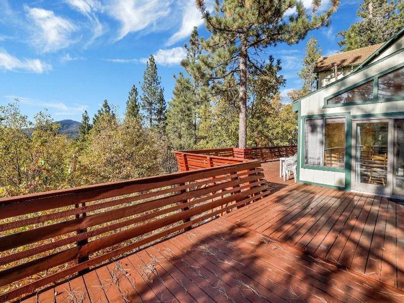 Mountain Hideaway On Maryland #2494 image