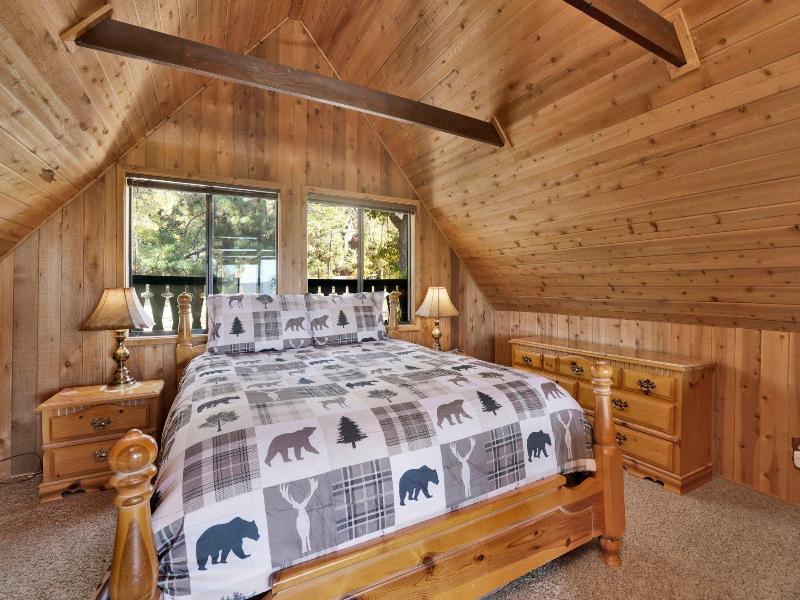 Mountain Hideaway On Maryland #2494 image