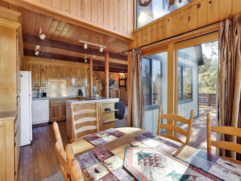 Mountain Hideaway On Maryland #2494 image
