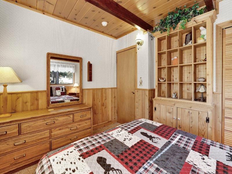 Mountain Hideaway On Maryland #2494 image