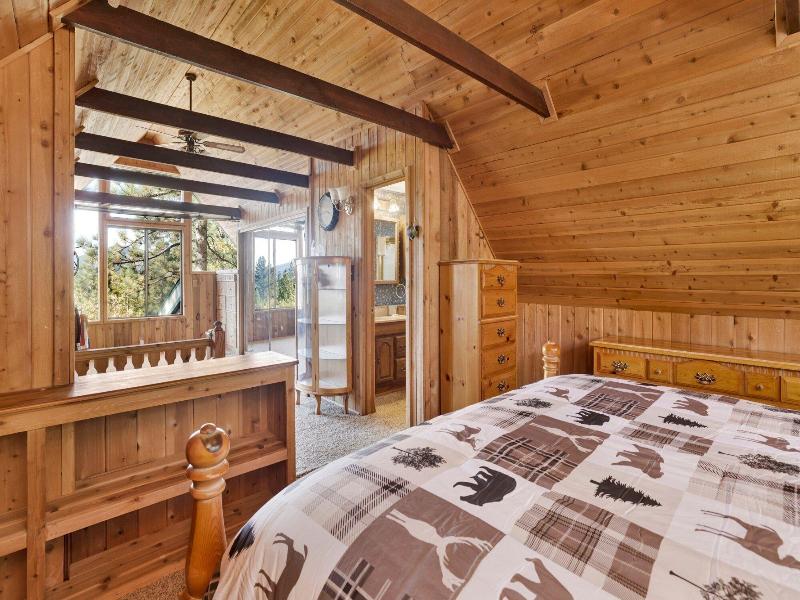 Mountain Hideaway On Maryland #2494 image