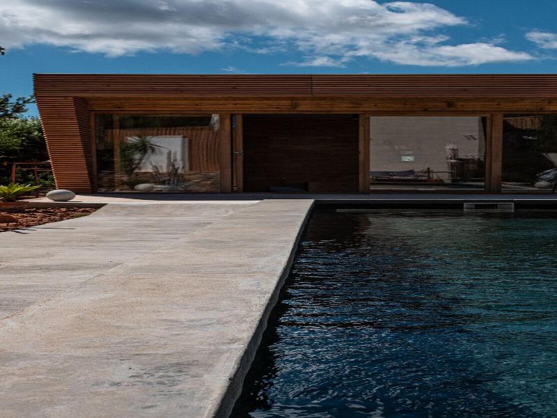 4u Bed & Spa image