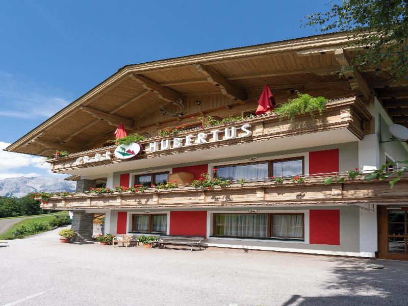 Das Hubertus Apartments In Schladming image