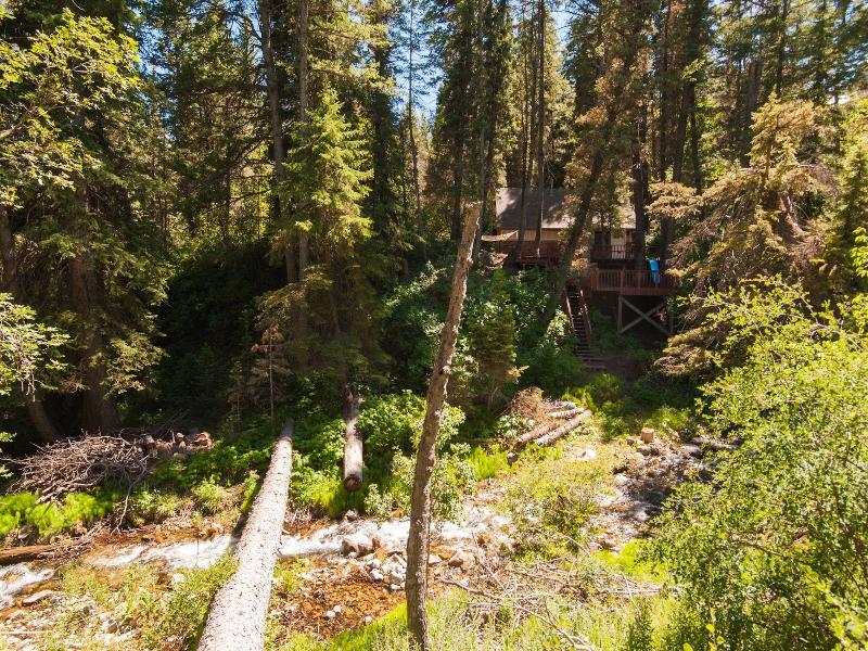 Hideaway Above The Stream