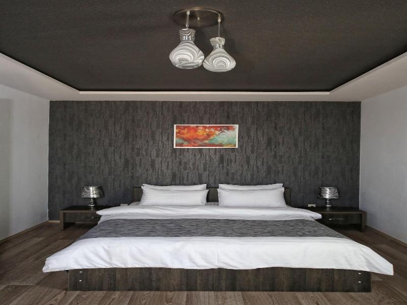 Hotel Continental image
