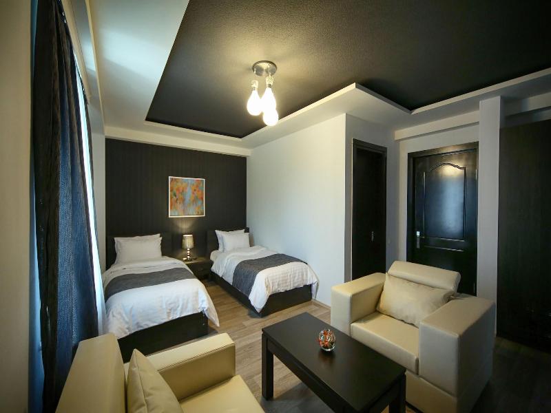 Hotel Continental image