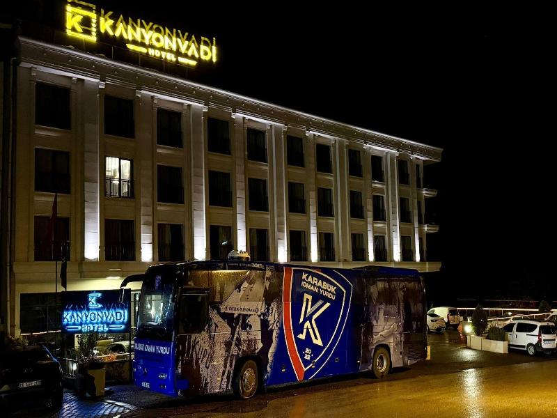 Kanyonvadi Hotel image