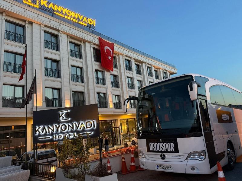 Kanyonvadi Hotel image
