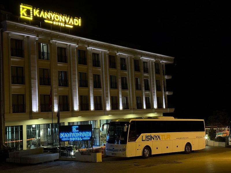 Kanyonvadi Hotel image