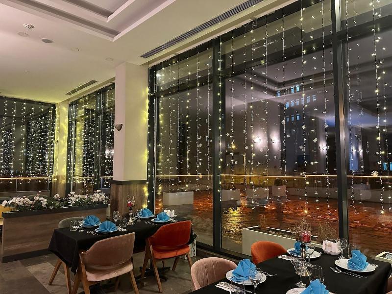 Kanyonvadi Hotel image