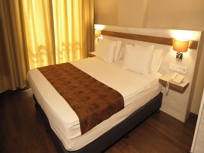 Kanyonvadi Hotel image