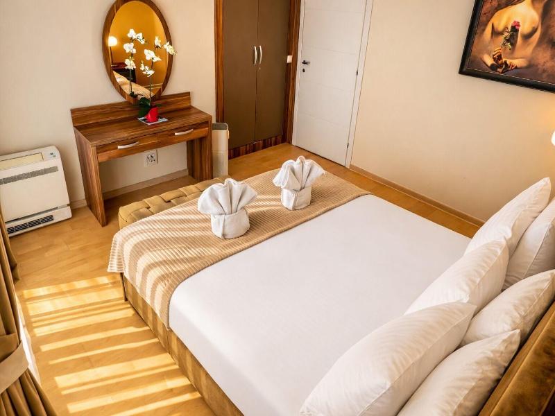 Capitol Suites image