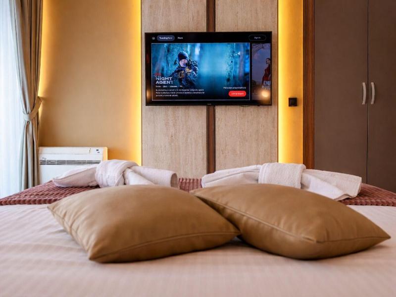 Capitol Suites image