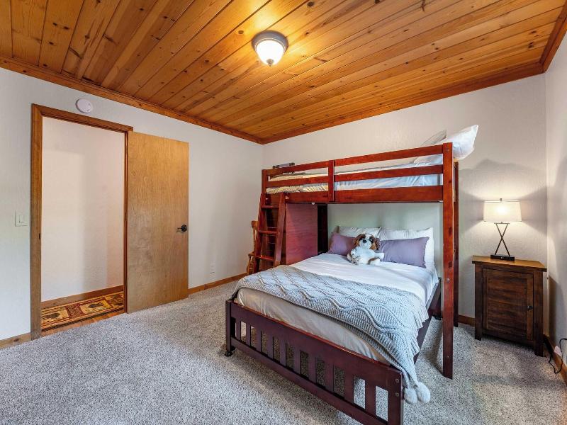 Whiskey Springs By Avantstay Classic Cabin Near  image