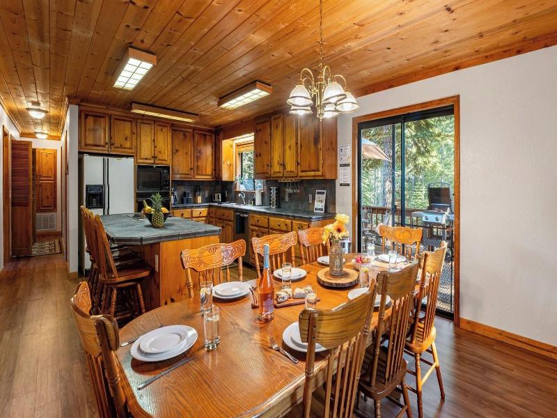 Whiskey Springs By Avantstay Classic Cabin Near  image