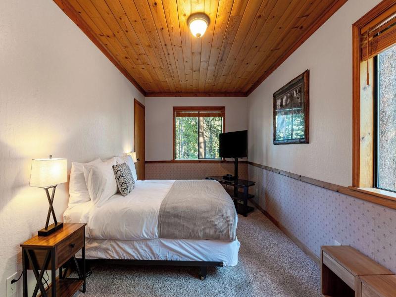 Whiskey Springs By Avantstay Classic Cabin Near  image