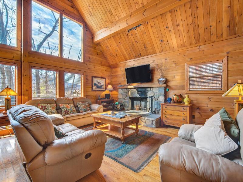 Mountain Treasure By Jackson Mountain Rentals image