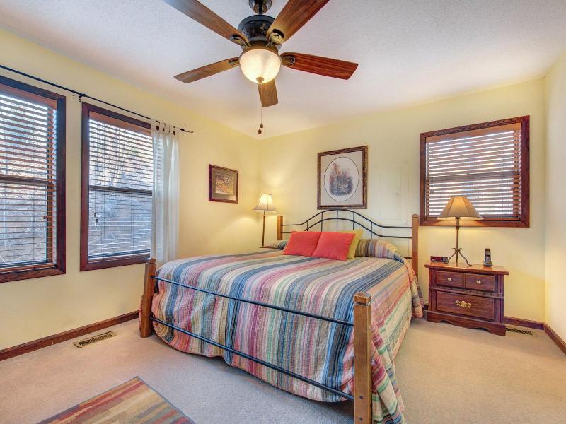 Mountain Treasure By Jackson Mountain Rentals image