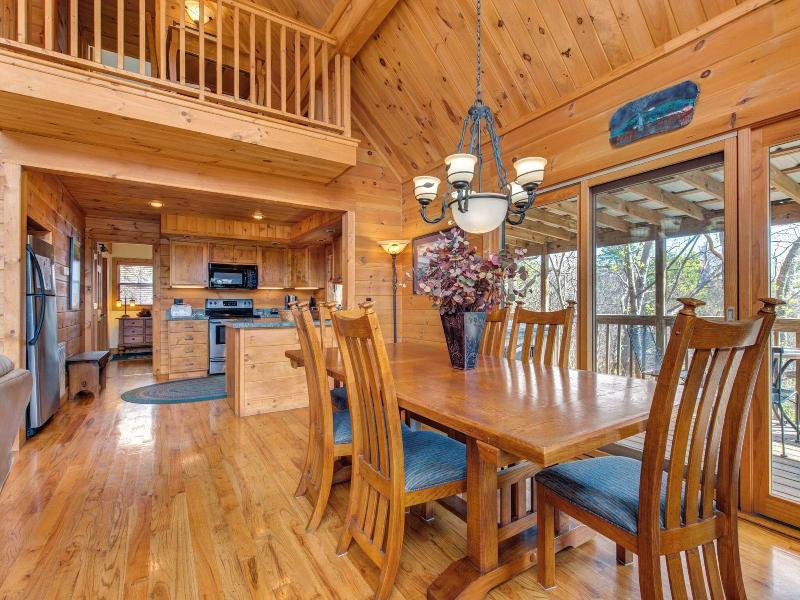 Mountain Treasure By Jackson Mountain Rentals image