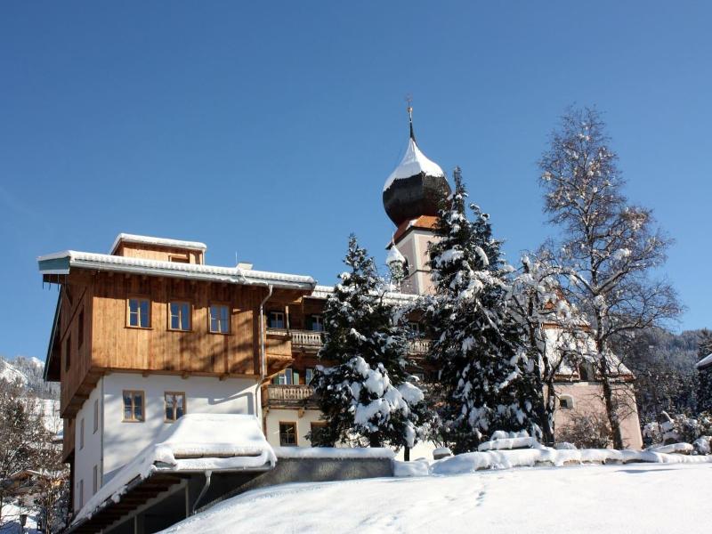 Hallerwirt Homes image