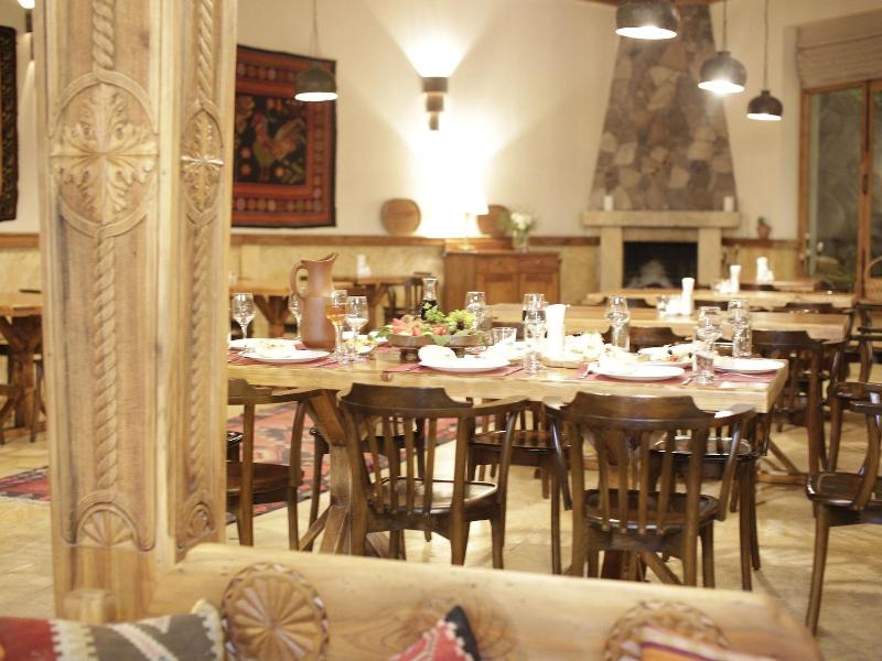 Vardzia Resort image
