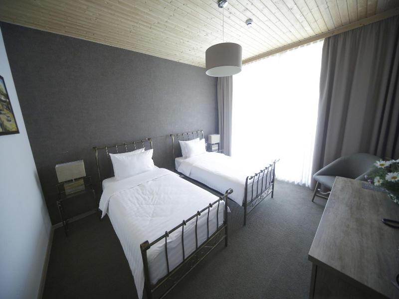 Vardzia Resort image