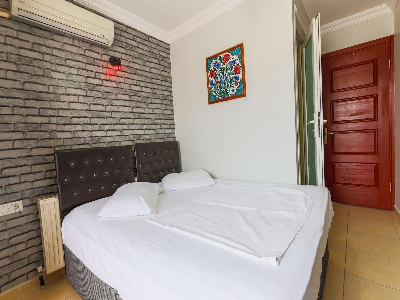 Ä°znik Otel image