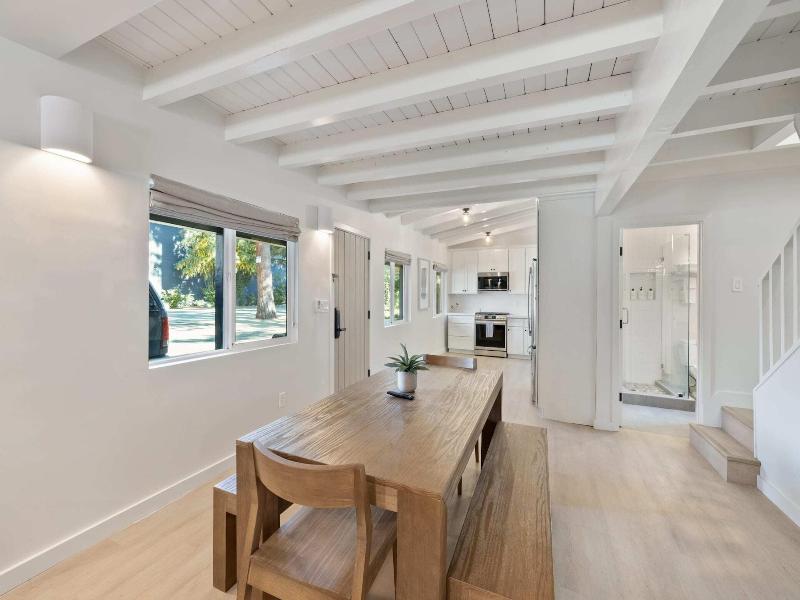 South Lake Chalet image