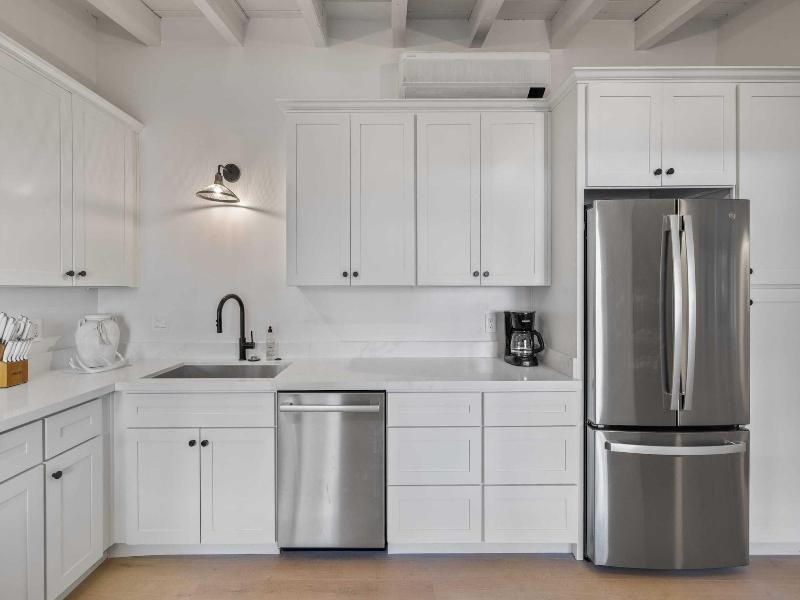 South Lake Chalet image