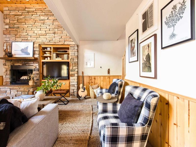 2 Cabins, Close To The Lake Hot Tub, Game Loft,  image