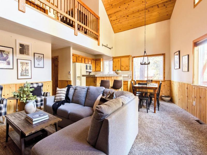 2 Cabins, Close To The Lake Hot Tub, Game Loft,  image