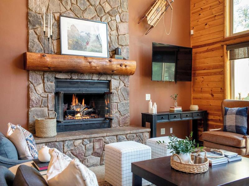 Bernard By Avantstay Luxurious Cabin In Big Bear image