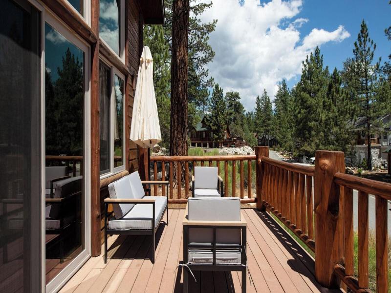 Bernard By Avantstay Luxurious Cabin In Big Bear image