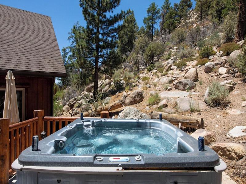 Bernard By Avantstay Luxurious Cabin In Big Bear image